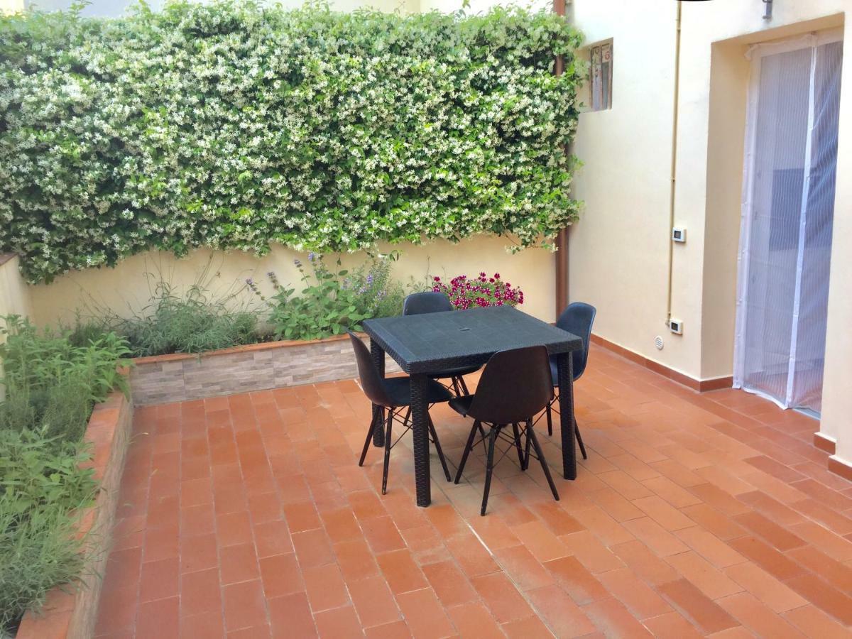 Dalu Florence Apartment Davide - Private Car Park 15 Minutes To The City Center Exteriör bild